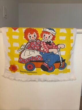 Raggedy Ann & Andy Vintage Style Beach Towel - Yellow, Red, Blue